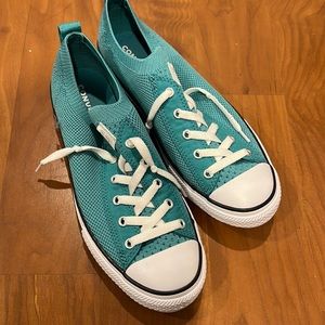 NWOT Converse Slip-Ons Size 6 (runs large)